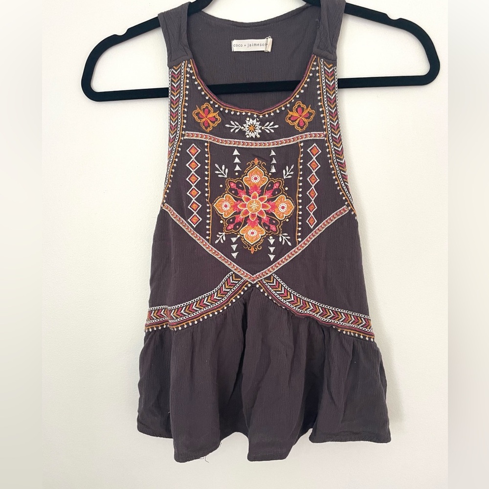 Coco+ Jamieson Womens Small Gray Bohemian  Style Embroidered Detailed Top